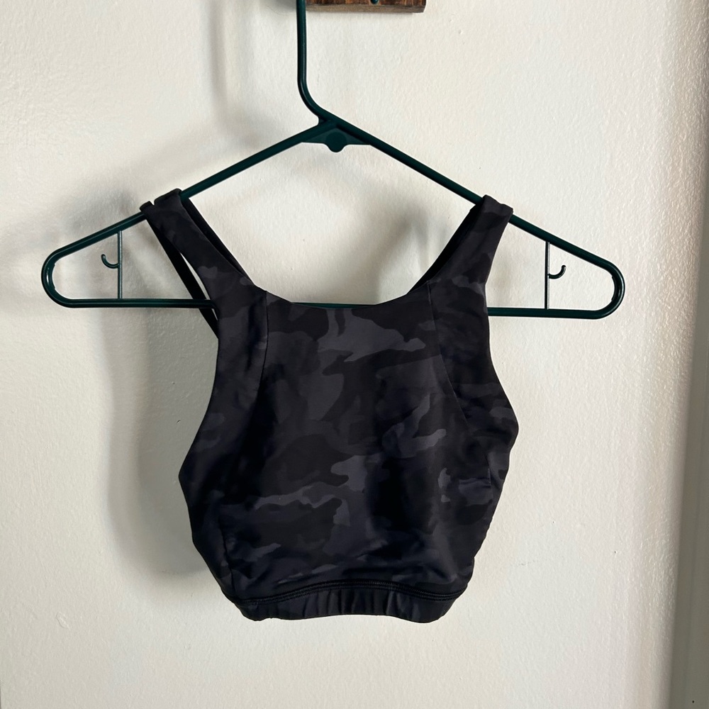 LULULEMON SPROTS BRA- black and grey camo, sz 4